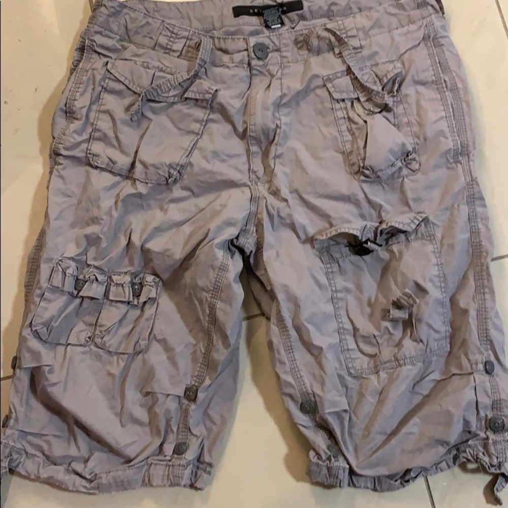 Sean John flight cargo shorts. Long length. Sz 32